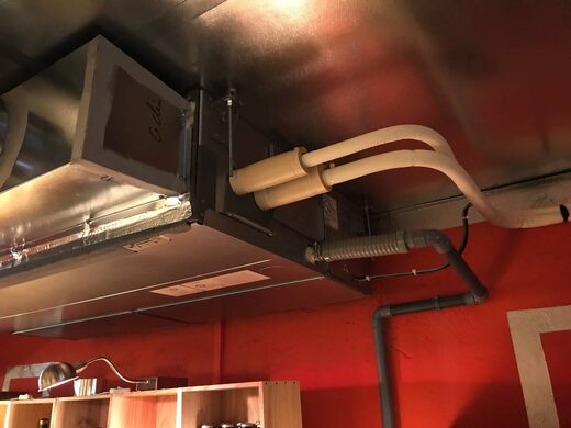 Installation&#x20;climatisation&#x20;gainable&#x20;pour&#x20;bar&#x20;&#x00E0;&#x20;vin&#x20;la&#x20;Br&#x00E8;de